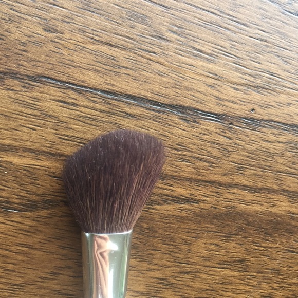 Bare Minerals Precision Eye and Cheek Brush Duo - Picture 4 of 4